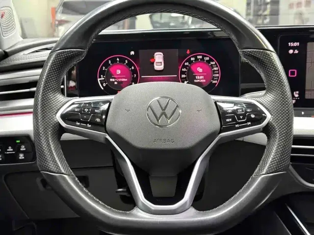 Volkswagen Lamando — Фото автомобиля 7