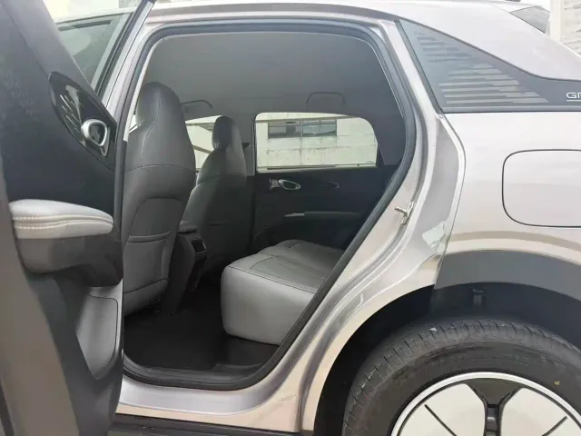 Geely Starry Wish — Фото автомобиля 6