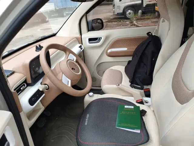 Wuling Hongguang Mini EV — Фото автомобиля 11