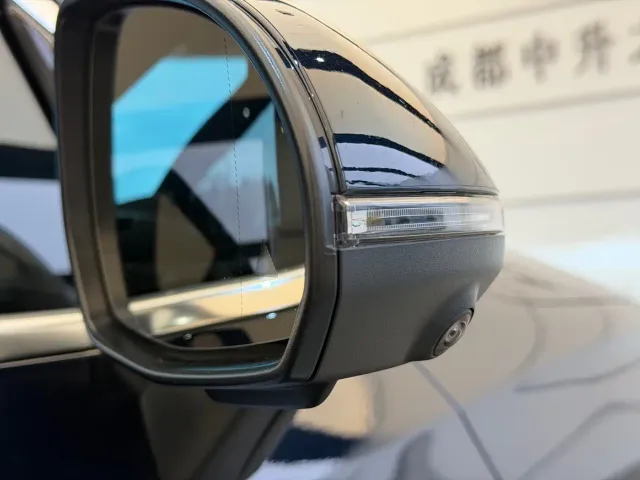 Mercedes-Benz GLC-Class — Фото автомобиля 10