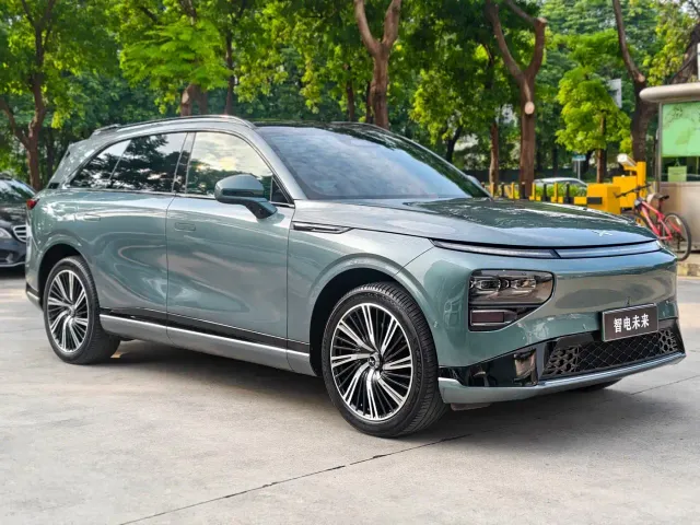 Xpeng G9 — Фото автомобиля 3
