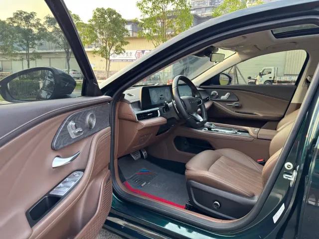 Chery Arrizo 8 — Фото автомобиля 10
