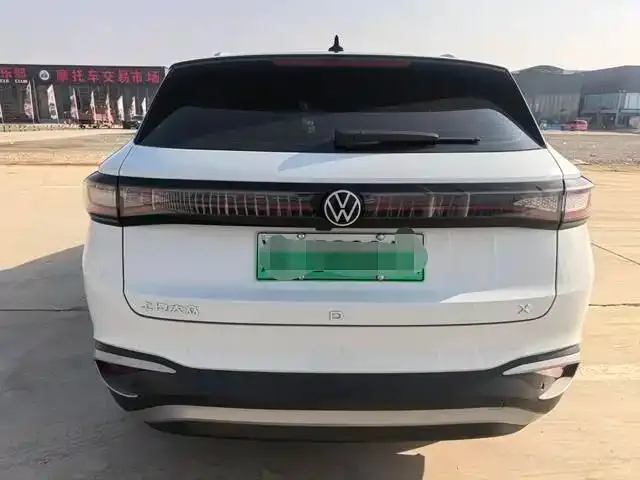 Volkswagen ID.4 X — Фото автомобиля 5