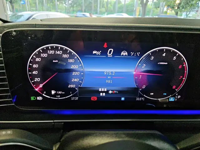 Mercedes-Benz GLS-Class — Фото автомобиля 5