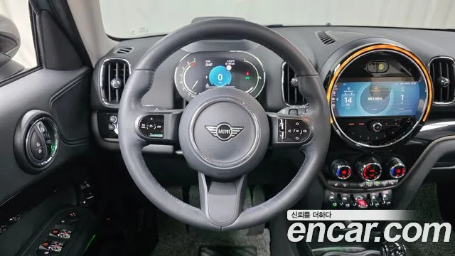 Mini Countryman — Фото автомобиля 12