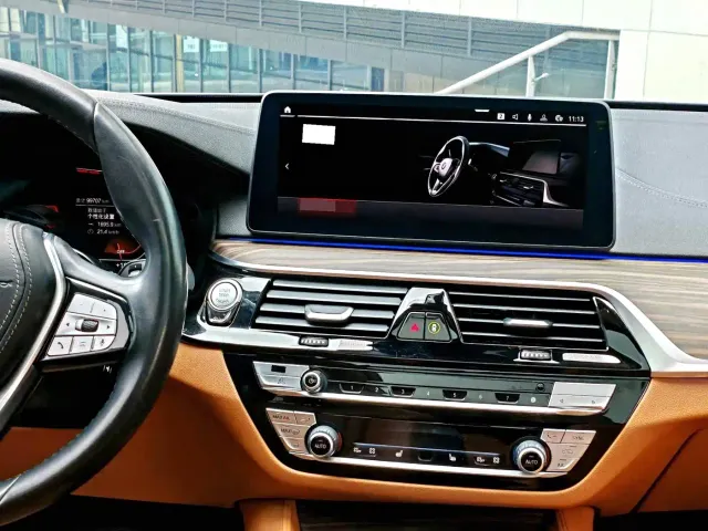 BMW 6 Series Gran Turismo — Фото автомобиля 10