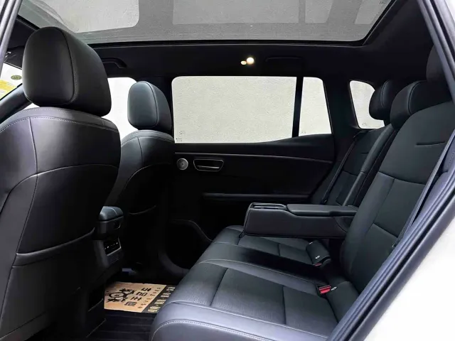 Toyota BoZhi 3X — Фото автомобиля 7