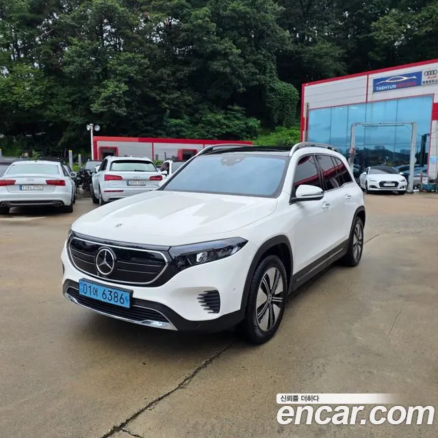 Mercedes-Benz EQB X243 — Фото автомобиля 2