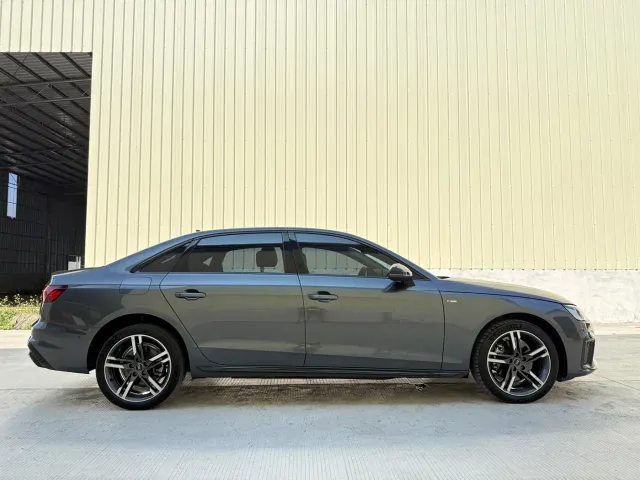 Audi A4L — Фото автомобиля 7