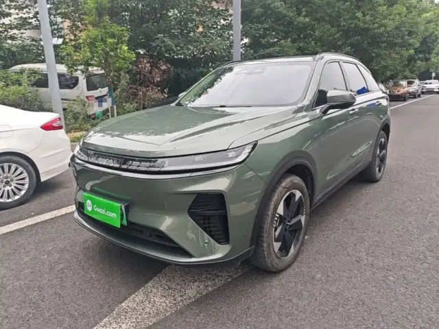 Фотография автомобиля — Haval Xiaolong MAX