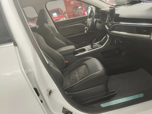 Haval H6 — Фото автомобиля 24