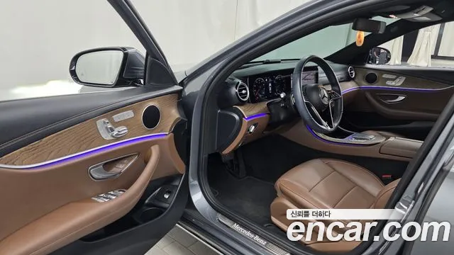 Mercedes-Benz E-Class W213 — Фото автомобиля 15