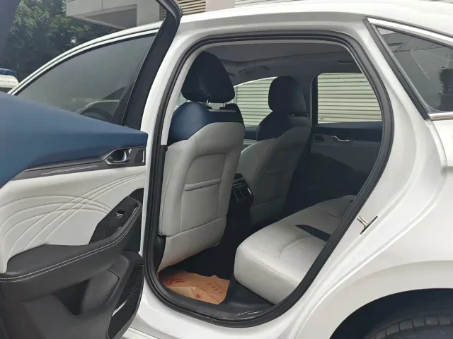 Geely Xingrui — Фото автомобиля 6