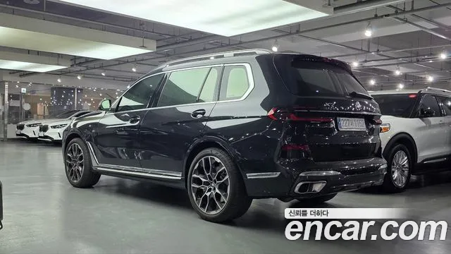BMW X7 G07 — Фото автомобиля 4