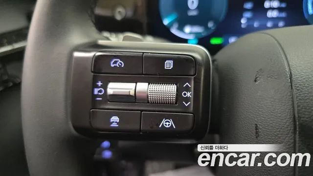 Hyundai Grandeur GN7 — Фото автомобиля 16