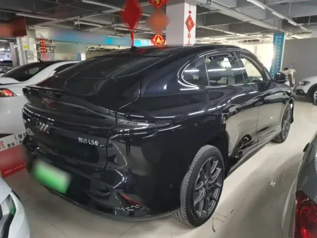 IM Motors LS6 — Фото автомобиля 6
