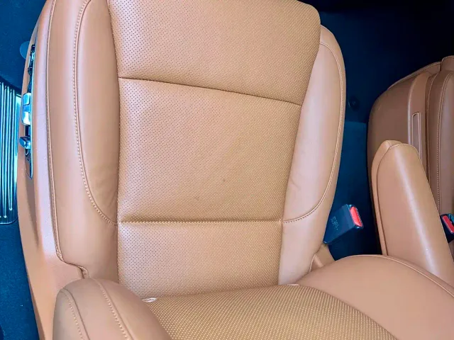 Li Auto L9 — Фото автомобиля 15