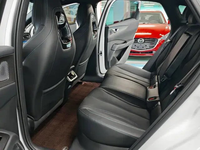 BYD Seal 06 — Фото автомобиля 11