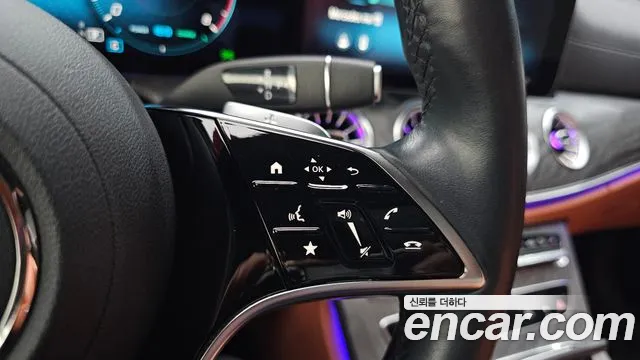 Mercedes-Benz CLS-Class — Фото автомобиля 25