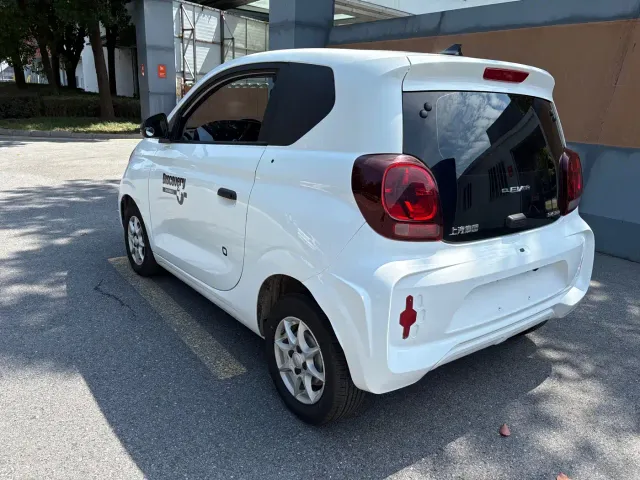 Roewe Clever — Фото автомобиля 7