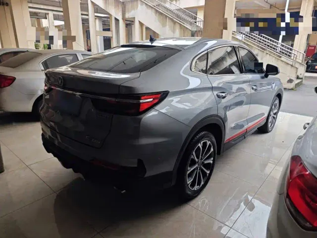 Changan CS85 COUPE — Фото автомобиля 12
