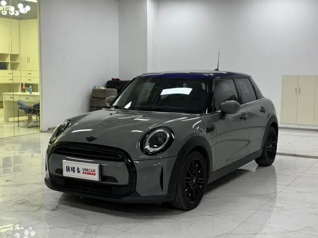 Фотография автомобиля — MINI Hatch