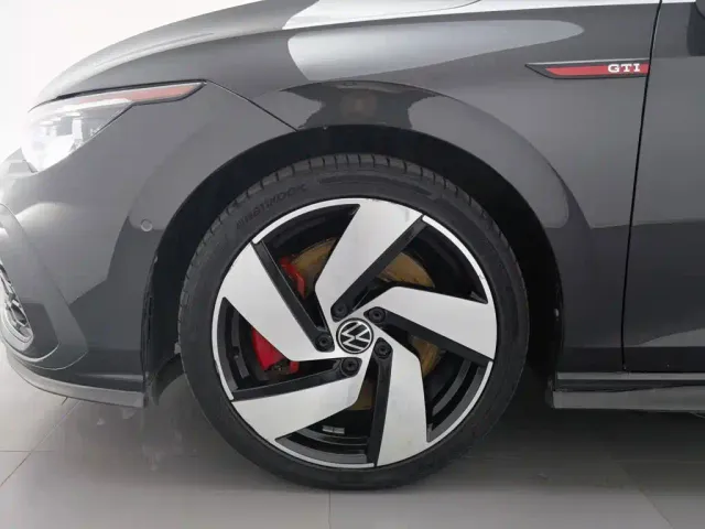 Volkswagen Golf GTI — Фото автомобиля 17