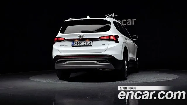 Hyundai Santafe Новый Santa Fe Дизель 2.2 4WD — Фото автомобиля 4