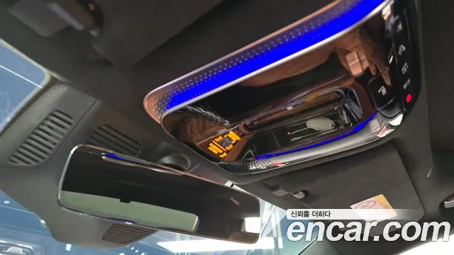 Mercedes-Benz S-Class — Фото автомобиля 30