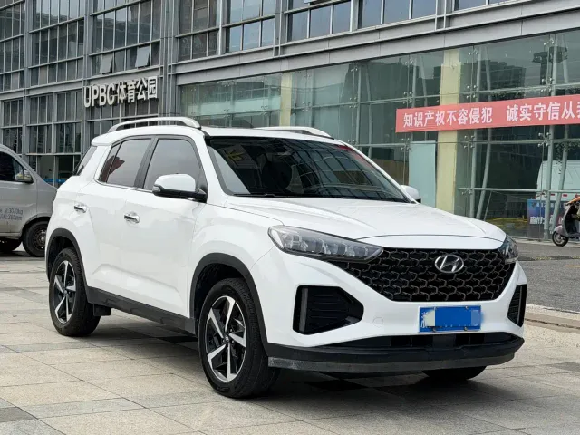 Hyundai ix35 — Фото автомобиля 3