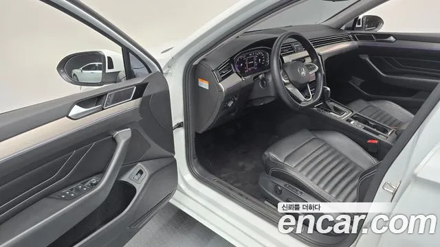 Volkswagen Passat Passat GT(B8) 2.0 TDI Prestige — Фото автомобиля 10