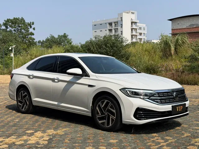 Volkswagen Sagitar — Фото автомобиля 3