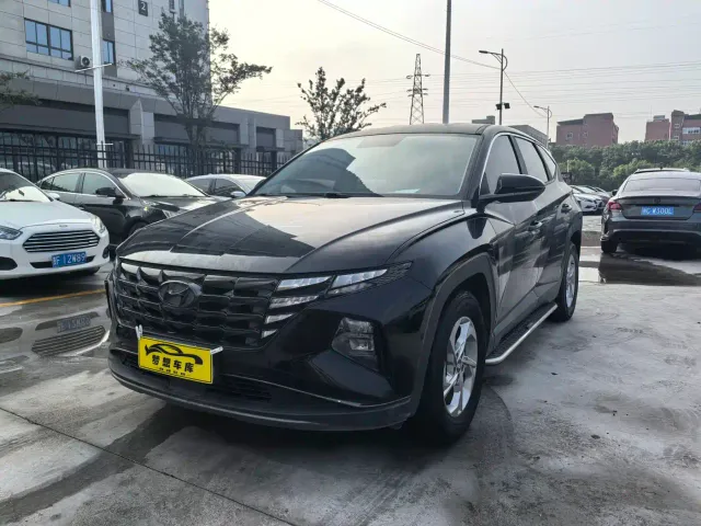 Фотография автомобиля — Hyundai Tucson