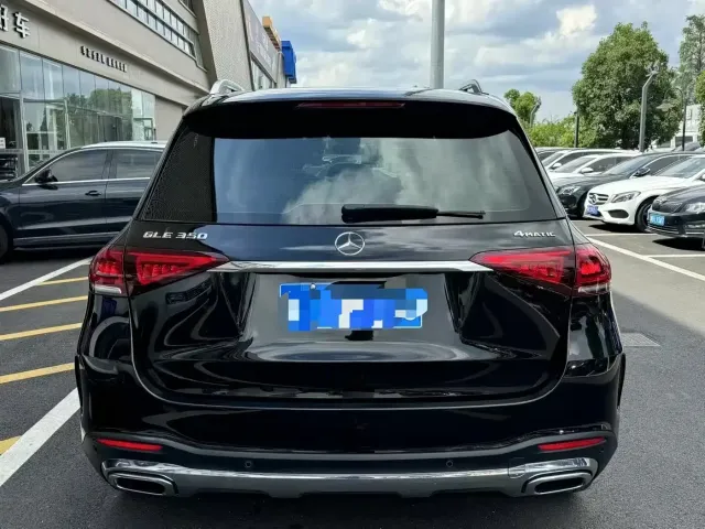 Mercedes-Benz GLE-Class — Фото автомобиля 9