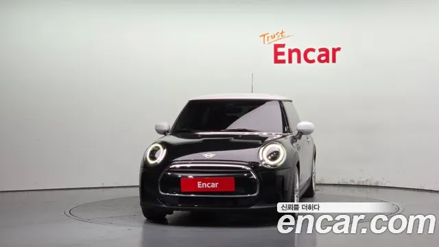 MINI Cooper — Фото автомобиля 3