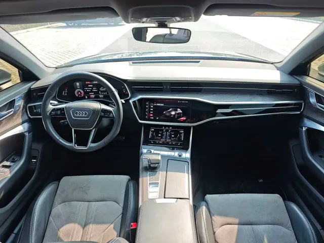 Audi A6L — Фото автомобиля 4
