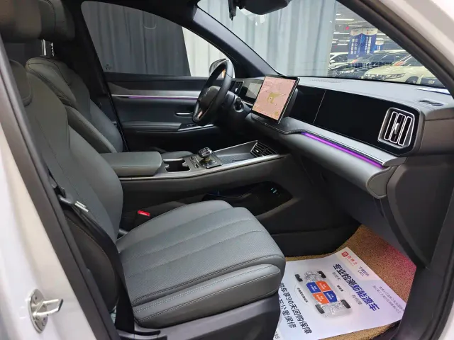 BYD Song Pro — Фото автомобиля 7
