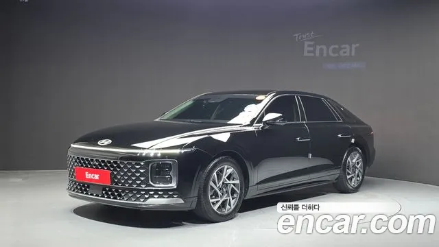 Фотография автомобиля — Hyundai Grandeur GN7