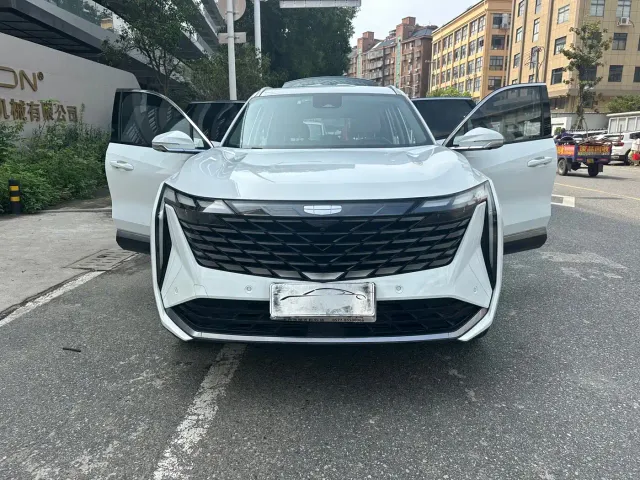 Geely Boyue L — Фото автомобиля 4