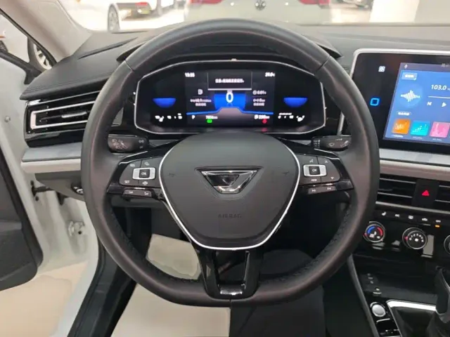Jetta VA7 — Фото автомобиля 10