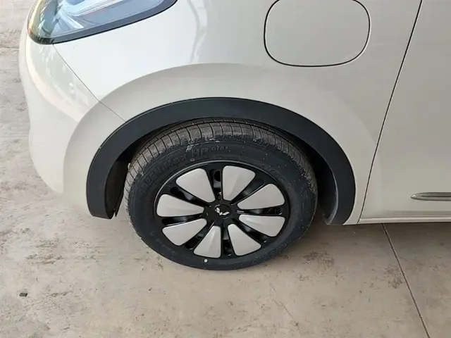Wuling Bingo — Фото автомобиля 22