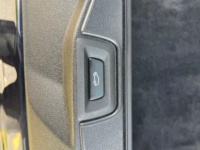 BMW X5 — Фото автомобиля 10