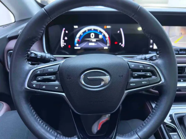 GAC Trumpchi M6 — Фото автомобиля 11