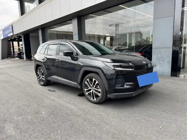 Toyota Wildlander — Фото автомобиля 3