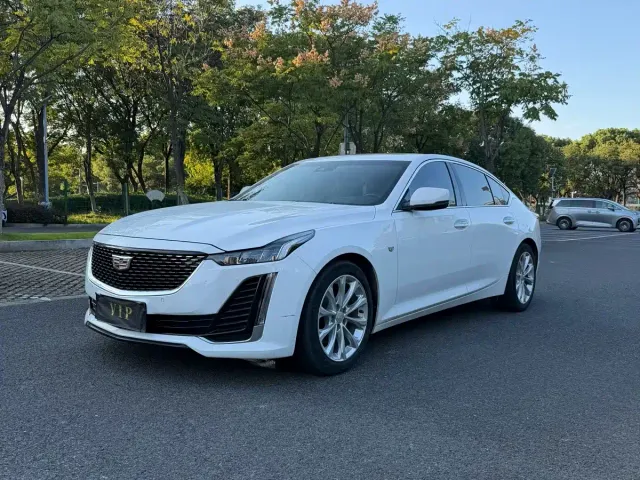 Фотография автомобиля — Cadillac CT5