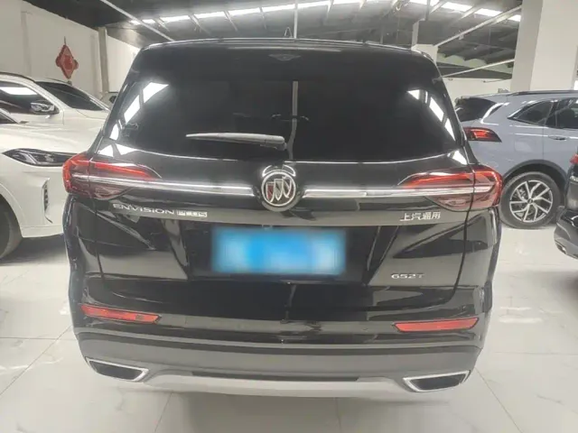 Buick Envision Plus — Фото автомобиля 5