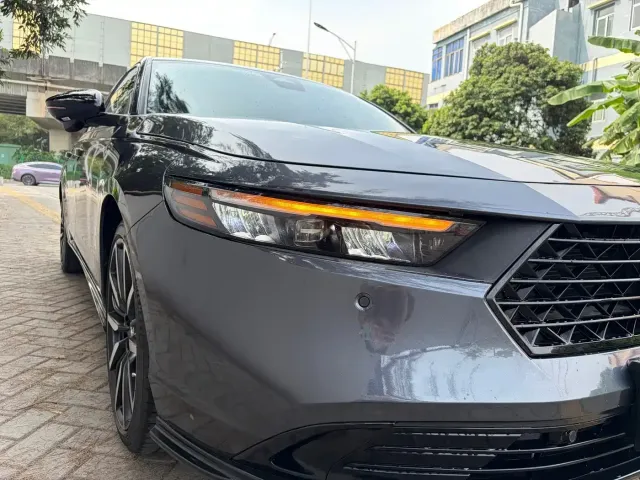 Honda Accord — Фото автомобиля 4