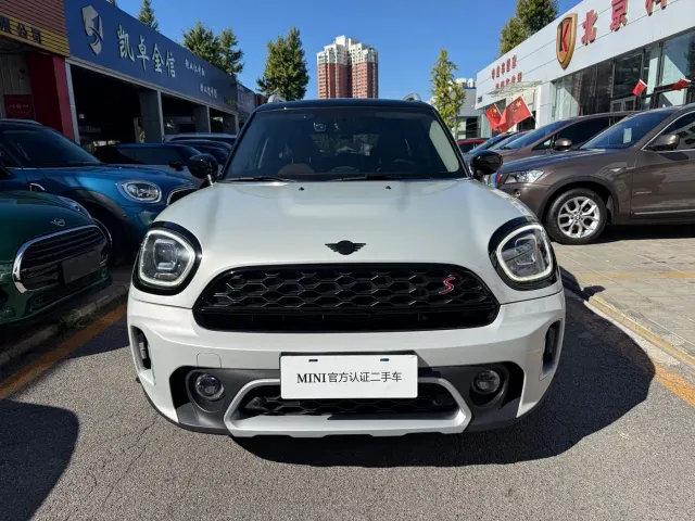 MINI Countryman — Фото автомобиля 2