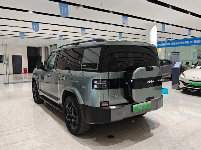 BYD FangChengBao Titanium 7 — Фото автомобиля 13