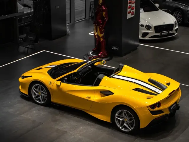Ferrari F8 — Фото автомобиля 9